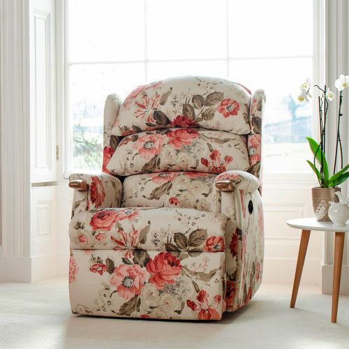 Aysgarth Manual Recliner in Wolseley Red