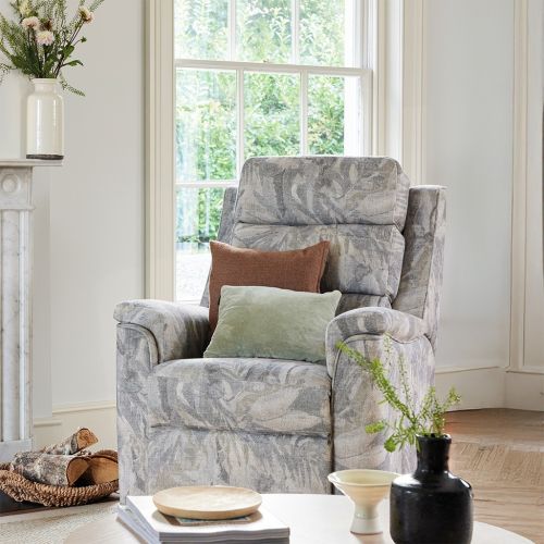 Bramham Riser Recliner in Annecy Dove
