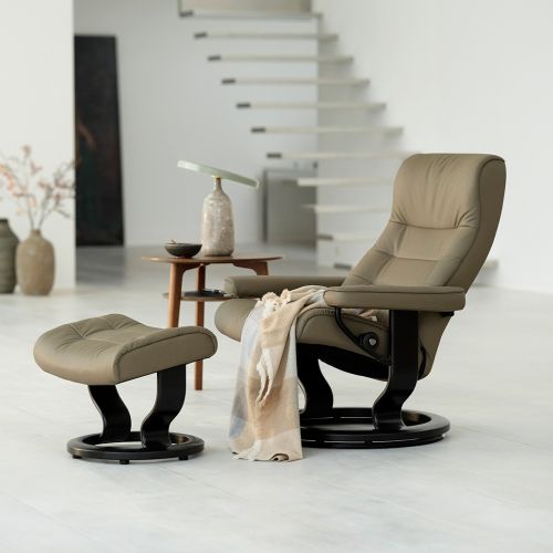 Stressless Opal Classic Recliner in Paloma Dark Mushroom