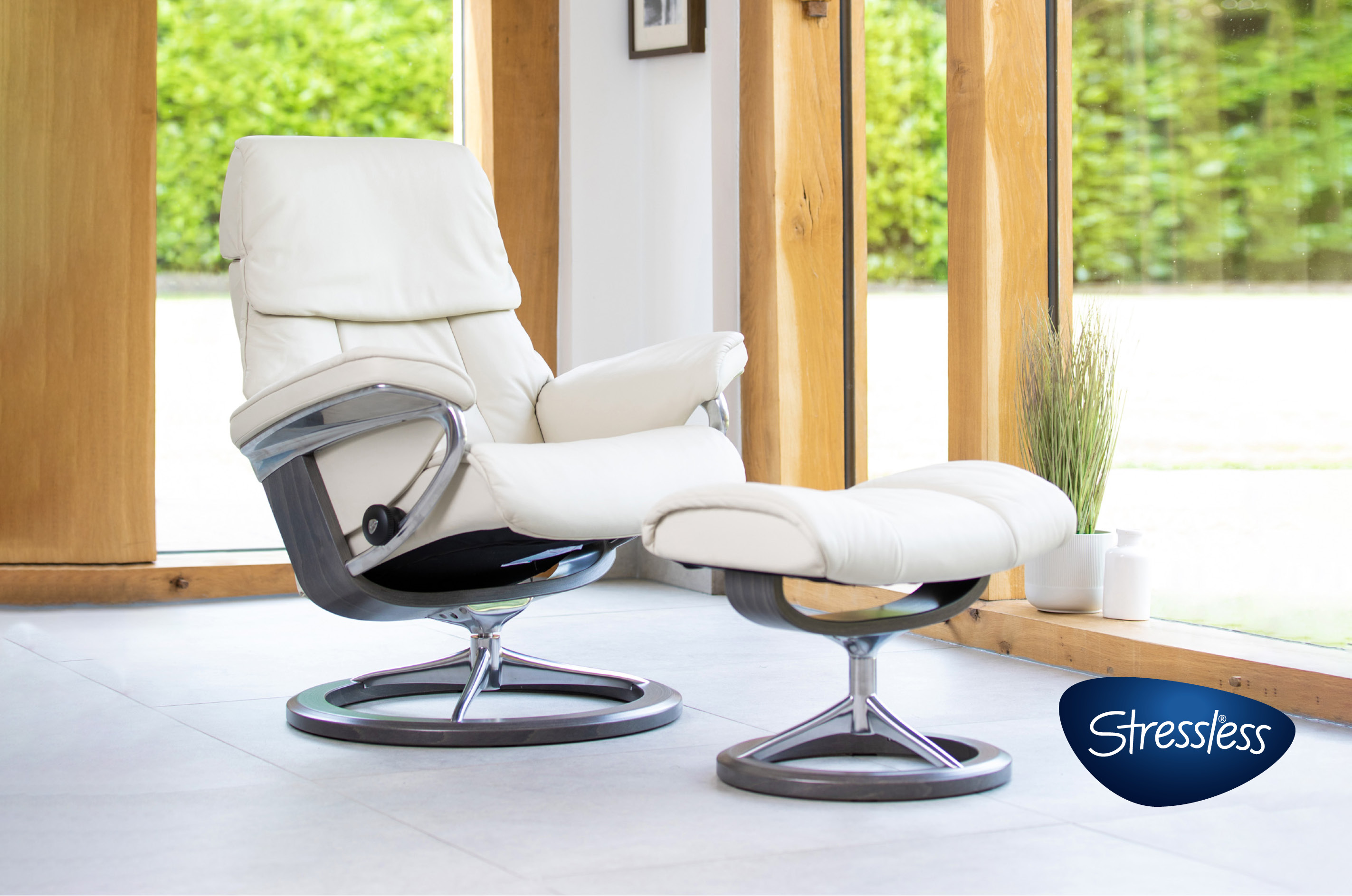 Stressless Ruby Signature Recliner HSL